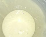 A picture of step 6 of Jiko baked vanilla raisins cake.
