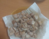 Foto del paso 1 de la receta: Arroz con habas y pavo frito
