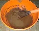A picture of step 4 of Chocolate candy cake.
