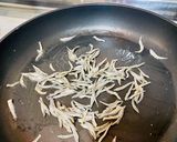幼兒食譜：蜜汁小魚乾的食譜步驟3照片