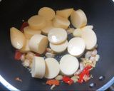 รูปขั้นตอนการทำที่ 1 ของ กะเพราเต้าหู้ไข่
