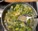 A picture of step 3 of Chicken and Spring Onion Zōsui (Japanese Rice Porridge).