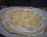 Foto langkah ke 5 dari resep Honey Raisin Mile Crepes rumahan #TantanganPertamaku II.