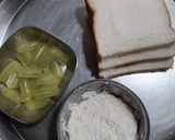 A picture of step 1 of Fruity Bread Toast.