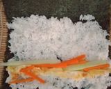 Foto langkah ke 2 dari resep Kimbap isi timun, telur, wortel.