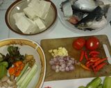 Foto langkah ke 1 dari resep Pindang serani patin dan tahu bumbu iris.