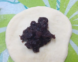 A picture of step 3 of Round Bread Rolls Filled with Anko - Made in a Bread Machine.