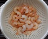 A picture of step 1 of Easy! Delicious! Plump Shrimp Spring Rolls.