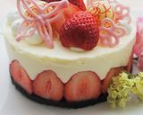 A picture of step 11 of Fraisier Style No-bake Cheesecake.