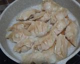 Foto langkah ke 3 dari resep Gyoza Ayam.