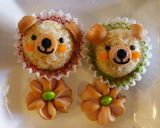 A picture of step 7 of Bear & Flower Bento with 1 Wiener Sausage.