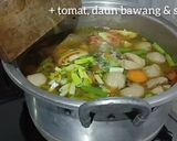 Foto langkah ke 4 dari resep 51.Sop Ceker Ayam & Bakso.