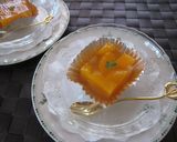 A picture of step 10 of Cuttable Canned Fruit Jello.