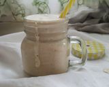 A picture of step 3 of Passion Banana Oats Smoothie.