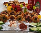A picture of step 7 of Mini Pizzas with Various Toppings.