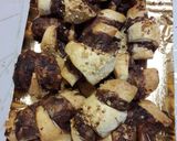 Foto del passaggio 4 della ricetta Cornetti pasta sfoglia alla nutella express