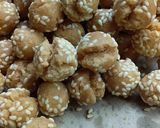 Foto langkah ke 8 dari resep Onde-onde Ketawa mini.