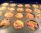 A picture of step 3 of Egg "Muffins".