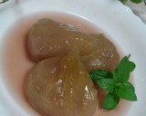 A picture of step 4 of Fig Compote.