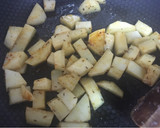 Foto del paso 3 de la receta: Bonito con patatas y reducción de Soja con balsámico de fresa
