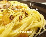 A picture of step 19 of Asian-style Spaghetti Aglio e Olio with Coriander.