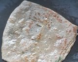 त्रिकोणी  मसाला पराठा (masala paratha recipe in marathi) रेसिपी स्टेप 5 फोटो 