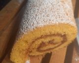Lekváros piskótatekercs recept fázis 6 fotója