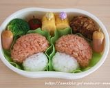 A picture of step 3 of Autumn Bento with Little Mushrooms.