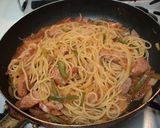 A picture of step 4 of Tomato-Filled Napolitan Spaghetti for Lunch.