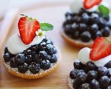 A picture of step 9 of Very Berry No-Bake Cheesecake Tarts.