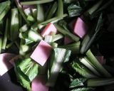 A picture of step 2 of Chinese-Style Komatsuna in 5 Minutes.