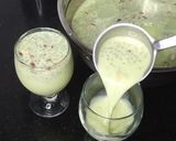 A picture of step 4 of Doodh ka sharbat.