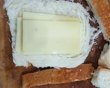 Hình bước làm 2 của món Sandwich phô mai