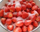 Sparkling Strawberry Confiture recipe step 5 photo