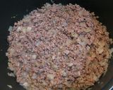 A picture of step 2 of Homemade Meat Sauce.