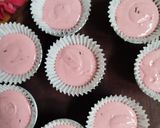Foto langkah ke 4 dari resep Bolu Kukus Mekar.