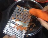Foto langkah ke 1 dari resep No Mixer Moist Carrot Cake.