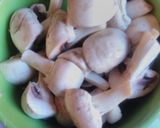 মাশরুম দো-পেঁয়াজা(mushroom do peyaja recipe in Bengali) রেসিপি ধাপ - 1 ছবি