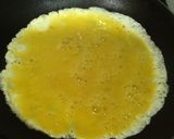 Foto del paso 12 de la receta Rollitos de tortilla con salsa de pimiento