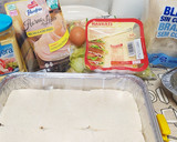 Foto del paso 1 de la receta: Pastel frío de pavo y queso ❄️