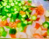 A picture of step 5 of Chettinad Special Bhindi Tamarind Pachadi.