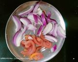 A picture of step 3 of Suji ke sandwich.
