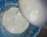 Foto langkah ke 2 dari resep Martabak manis no telur/simpel/empuk.