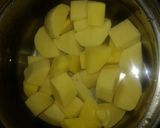 Foto langkah ke 1 dari resep Mashed potato & sauce gravy ala kfc.