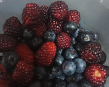 Foto del paso 1 de la receta: Pie o Tarta de Arándanos y Moras sin gluten y sin azúcar