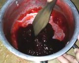 A picture of step 5 of 2 ingredients strawberry jam.