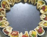 A picture of step 9 of Baked Flower samosa.
