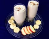 A picture of step 3 of Apple Banana Smoothie.