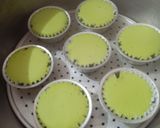 Foto langkah ke 4 dari resep 835. Bolu Kukus Santan Pandan 2 Telur Aja!.
