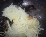 Foto langkah ke 3 dari resep Tumis Pepaya Tahu Pong.